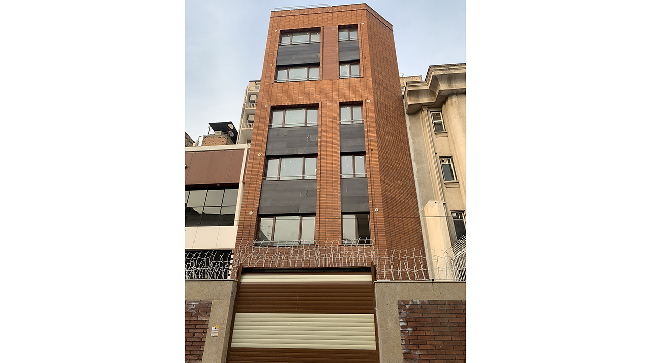 پارکینگ زیرزمینی دل آرا